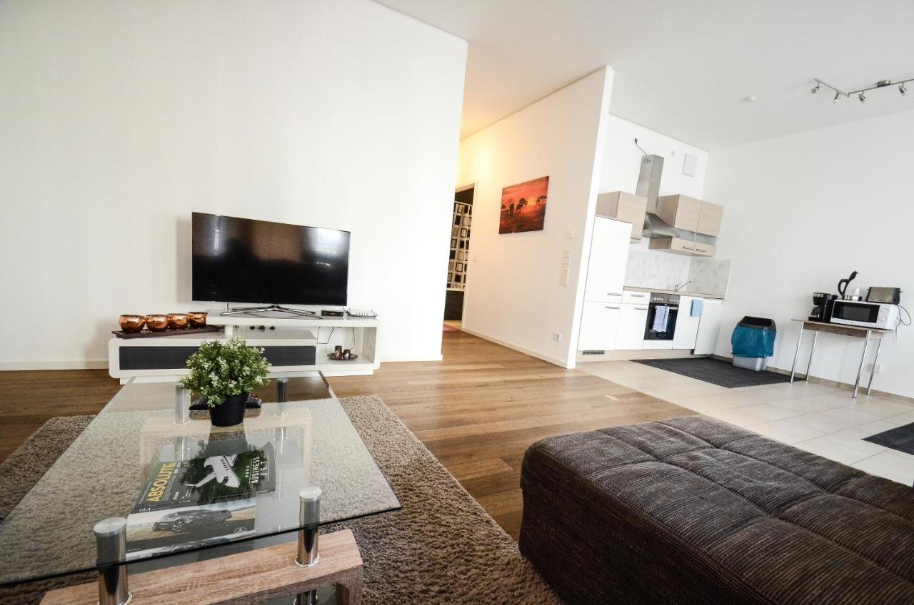 Ferienwohnung 2 - High-Quality In The Heart Of Stuttgart 2 Exterior foto