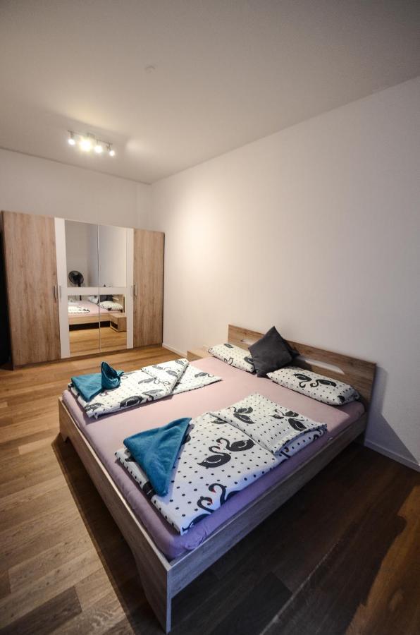 Ferienwohnung 2 - High-Quality In The Heart Of Stuttgart 2 Exterior foto